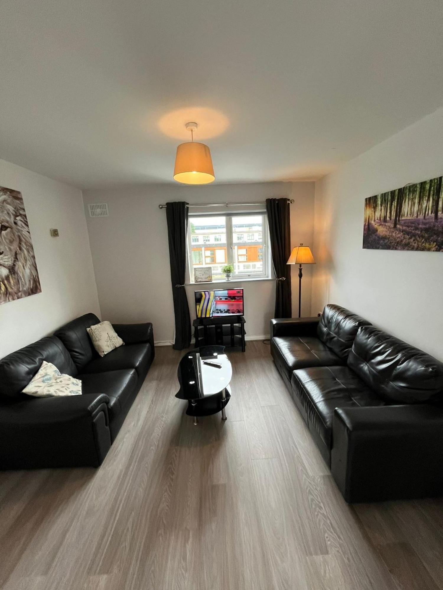 Newcastle Townhouse Apartment Galway Exterior photo