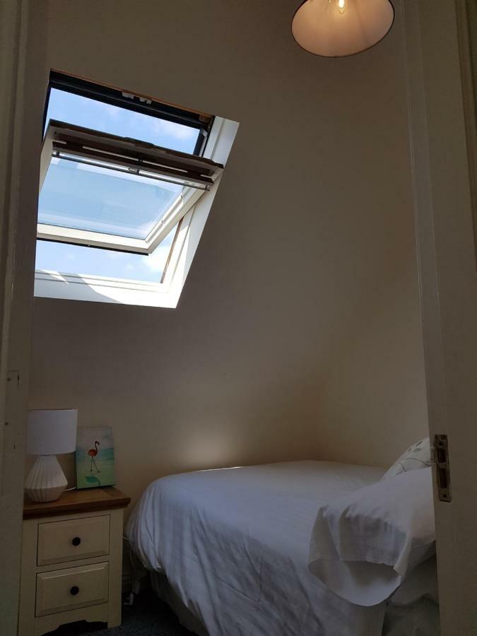 Newcastle Townhouse Apartment Galway Exterior photo